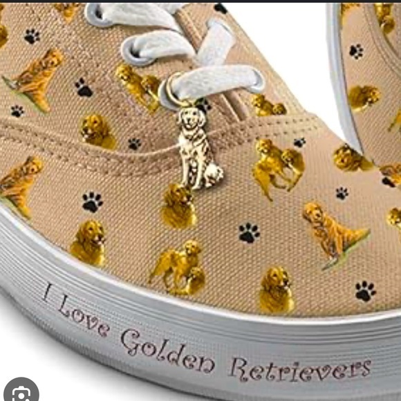 The Bradford Exchange Shoes - Bradford Exchange “I Love Golden Retrievers” Tennis Shoes Size 11 Artsy Comfy